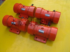 YZS振動電機(jī):激振能力強(qiáng)，拆卸方便。